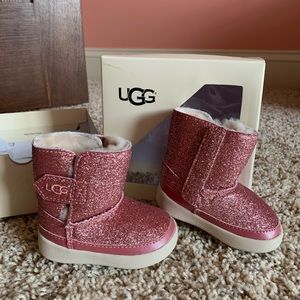 NWT pink baby sparkle Ugg boots
